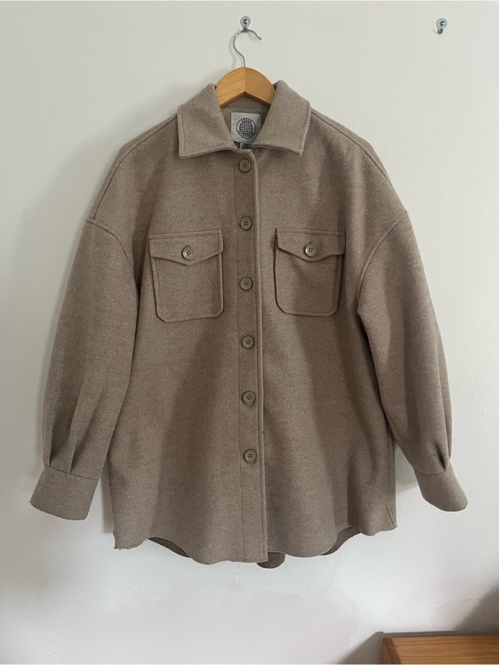 Urban Outfitters‎ Women’s Oversized Button Up Beige Jacket with Pockets M